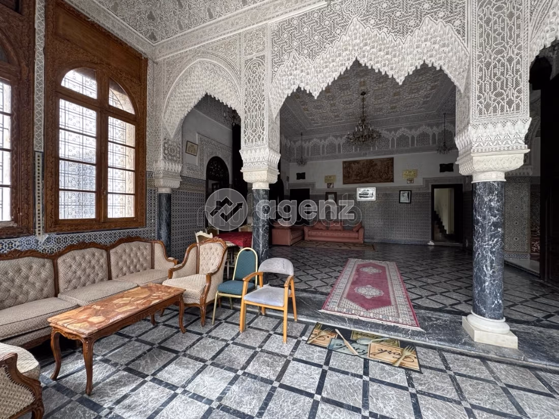 Villa te koop 1.340 m², 5 slaapkamers Mers Sultan Casablanca