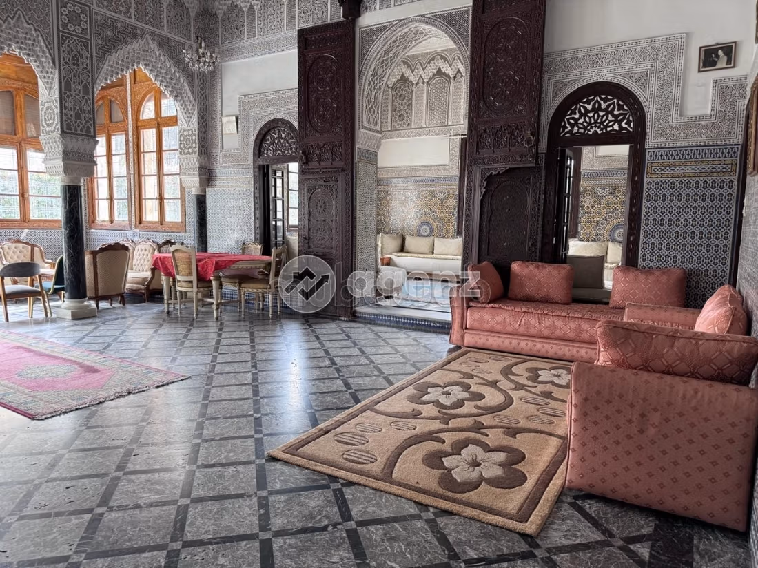 Villa te koop 1.340 m², 5 slaapkamers Mers Sultan Casablanca