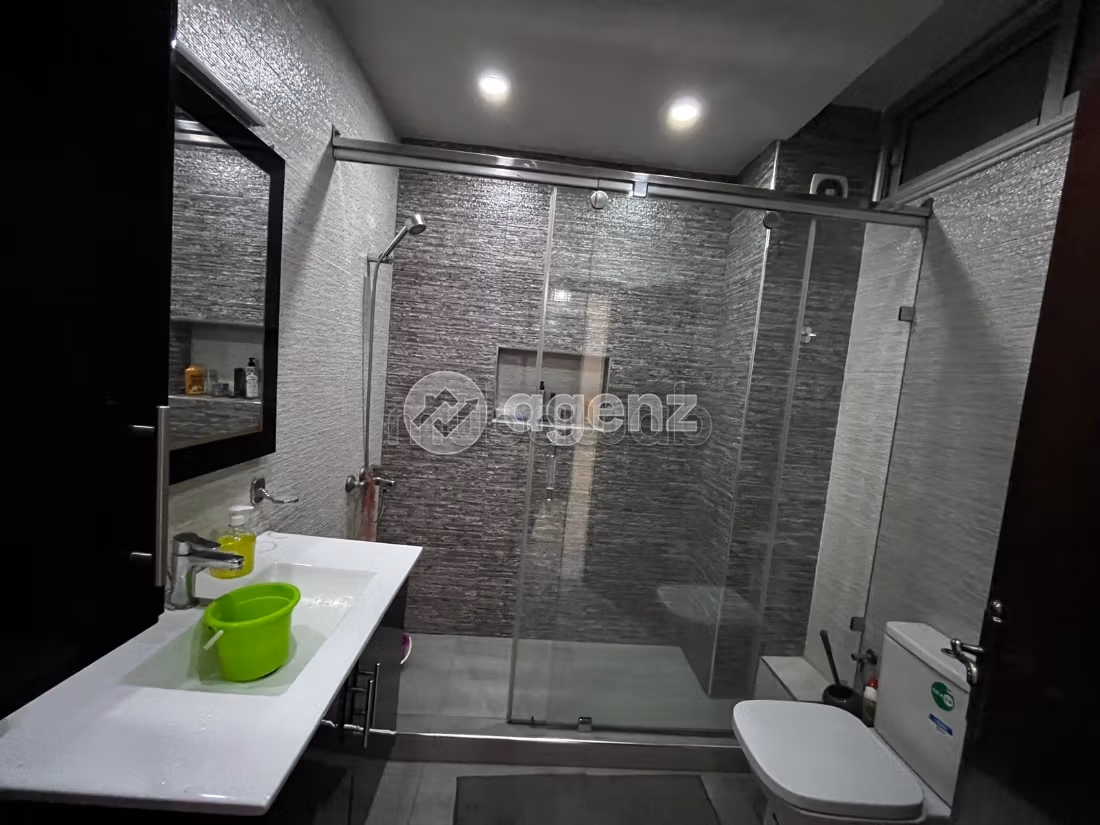 Appartamento in vendita 117 m², 3 camere Maârif Extension Casablanca