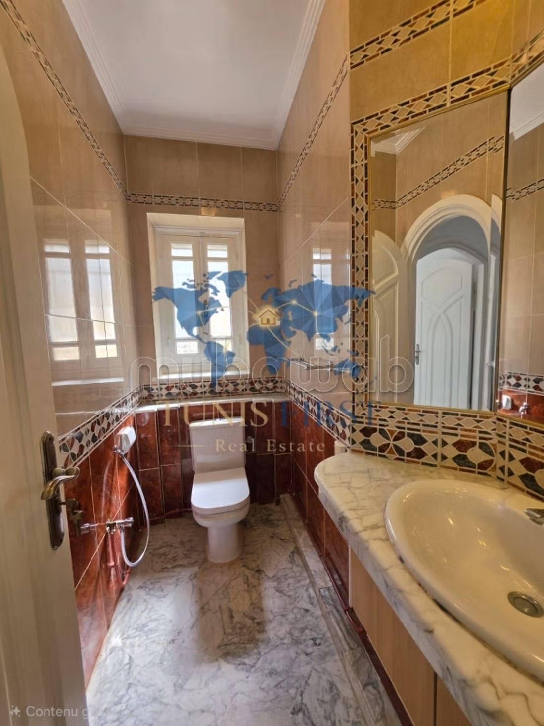 A vendre magnifique Villa à cité les pins