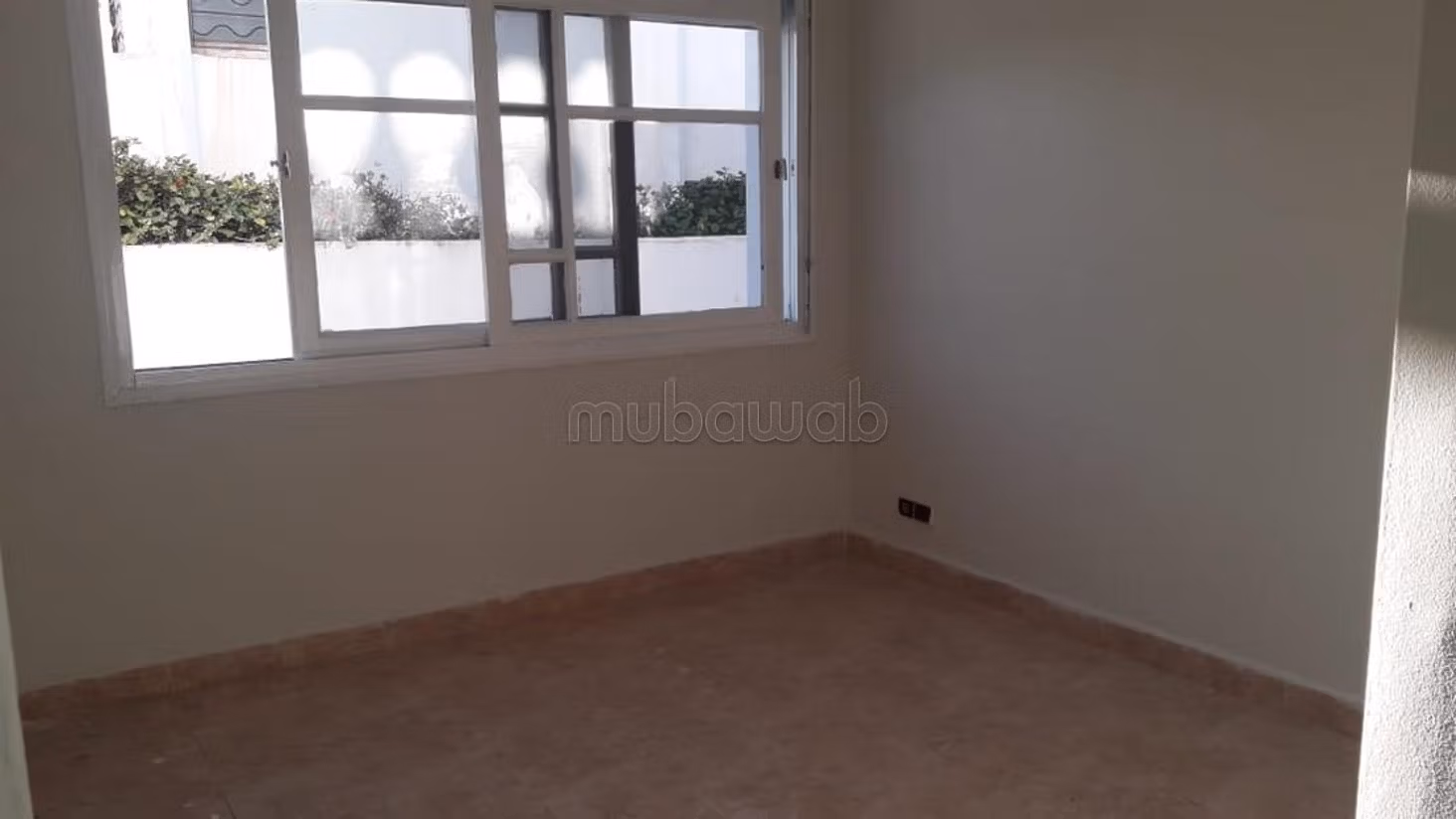 Villa te koop in Sid El Abed met uitzicht op zee