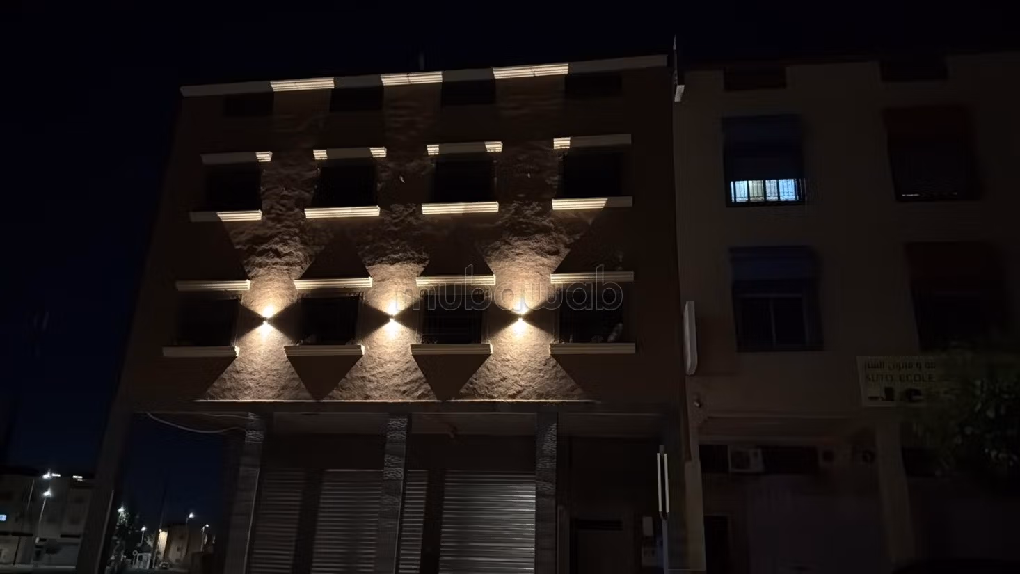 Maison magnifique à vendre à Al-Mahamid. 6 pièces excellentes. Cuisine bien équipée