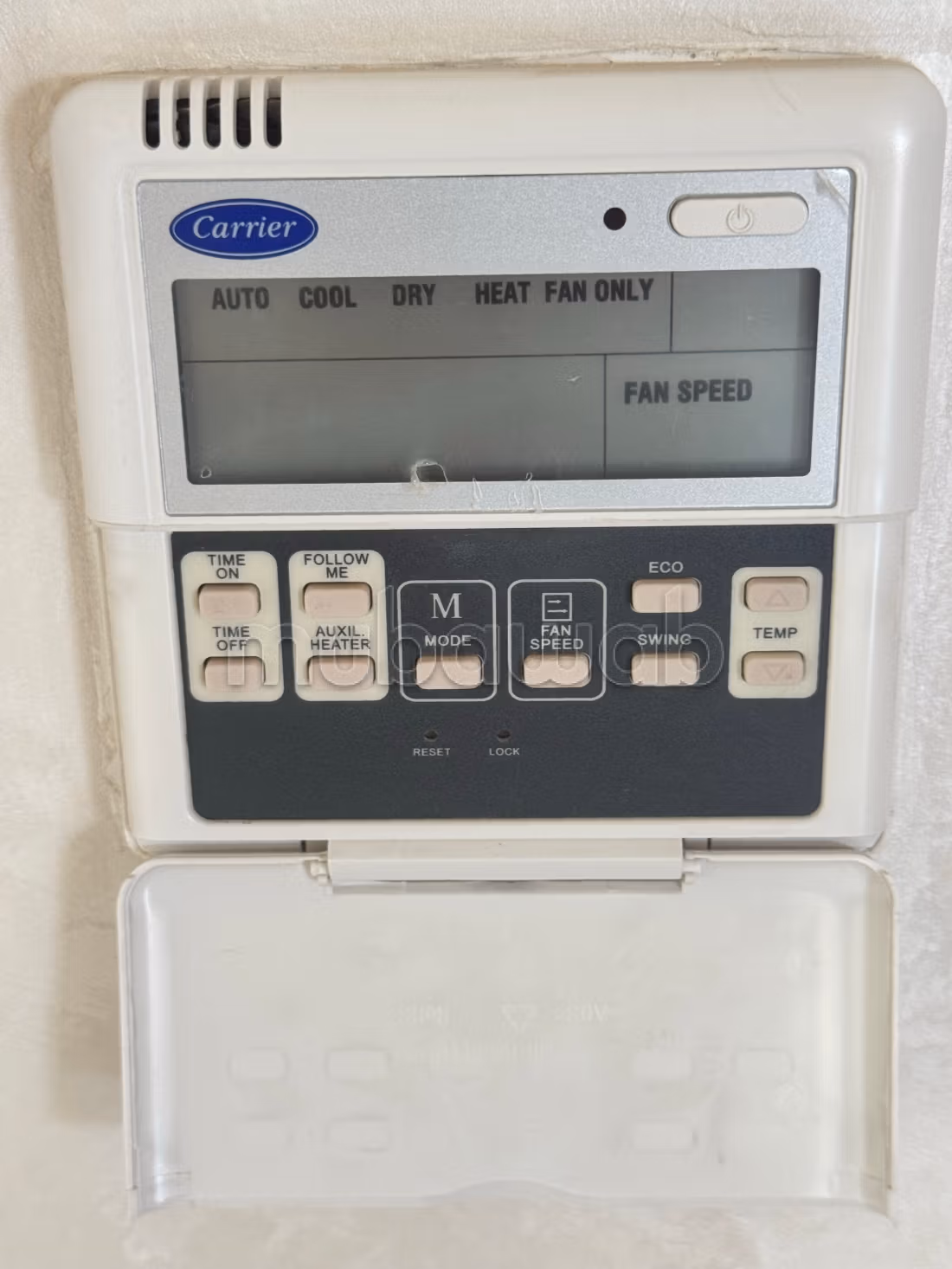 Bureaux premium louer à Ben Guerir. Surface totale 67 m². Chauffage central et porte blindée