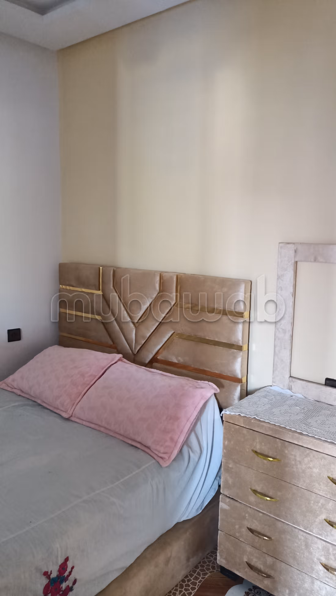 Appartamento in affitto a Chefchaouen. 2 camere accoglienti. Posti auto e un bel giardino
