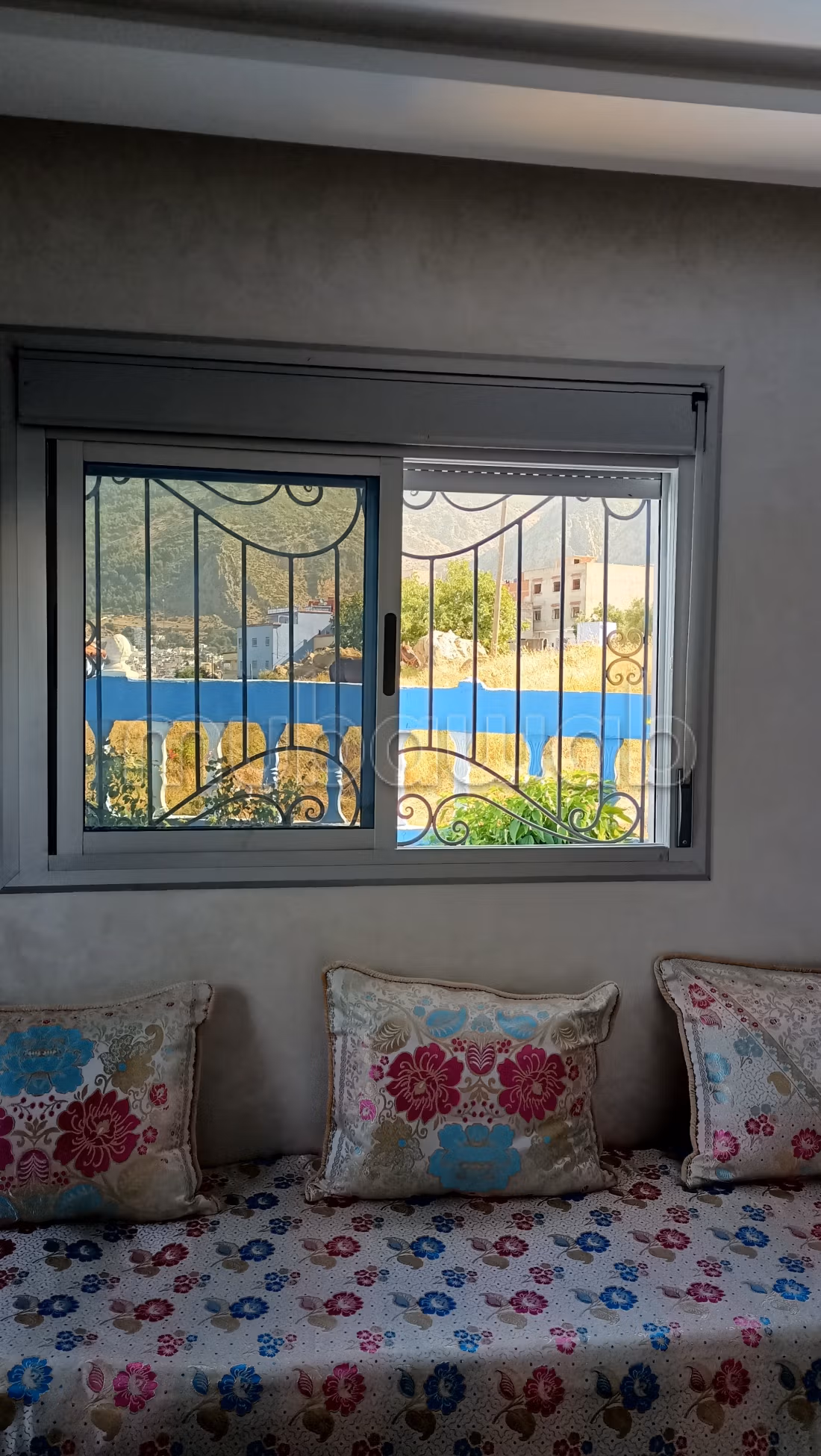 Appartamento in affitto a Chefchaouen. 2 camere accoglienti. Posti auto e un bel giardino