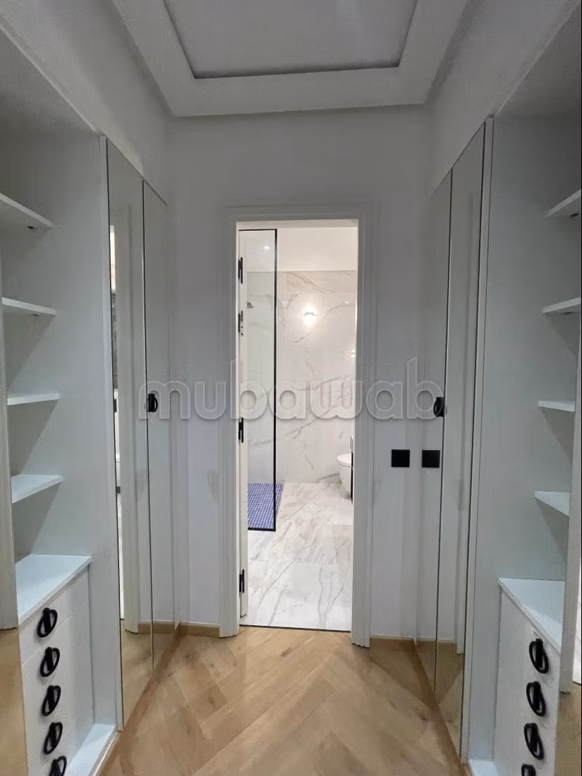 Très bel appartement collé à Leon africain