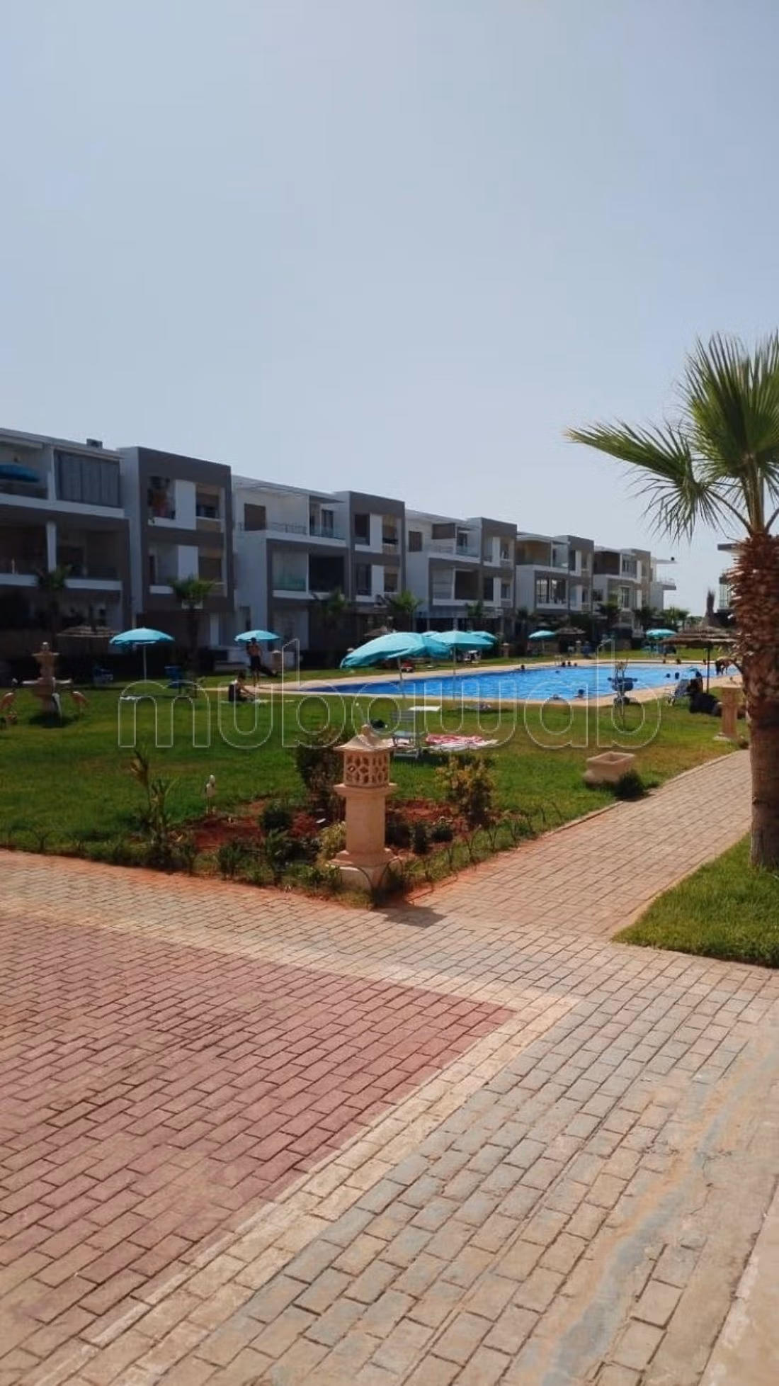 Luxury apartment in Al Mansouria, Mohammedia overlooking the pool
