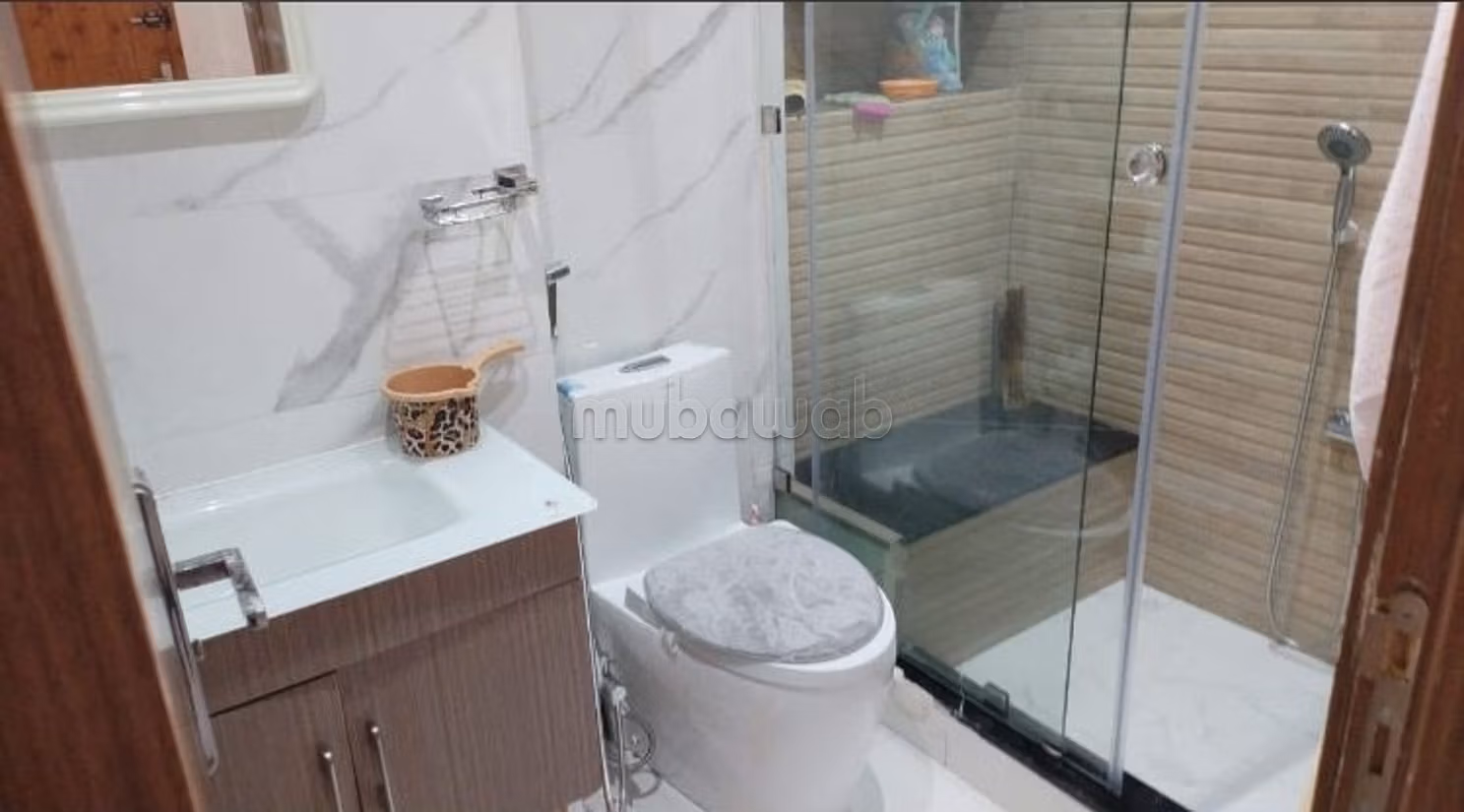 Luxury apartment in Al Mansouria, Mohammedia overlooking the pool