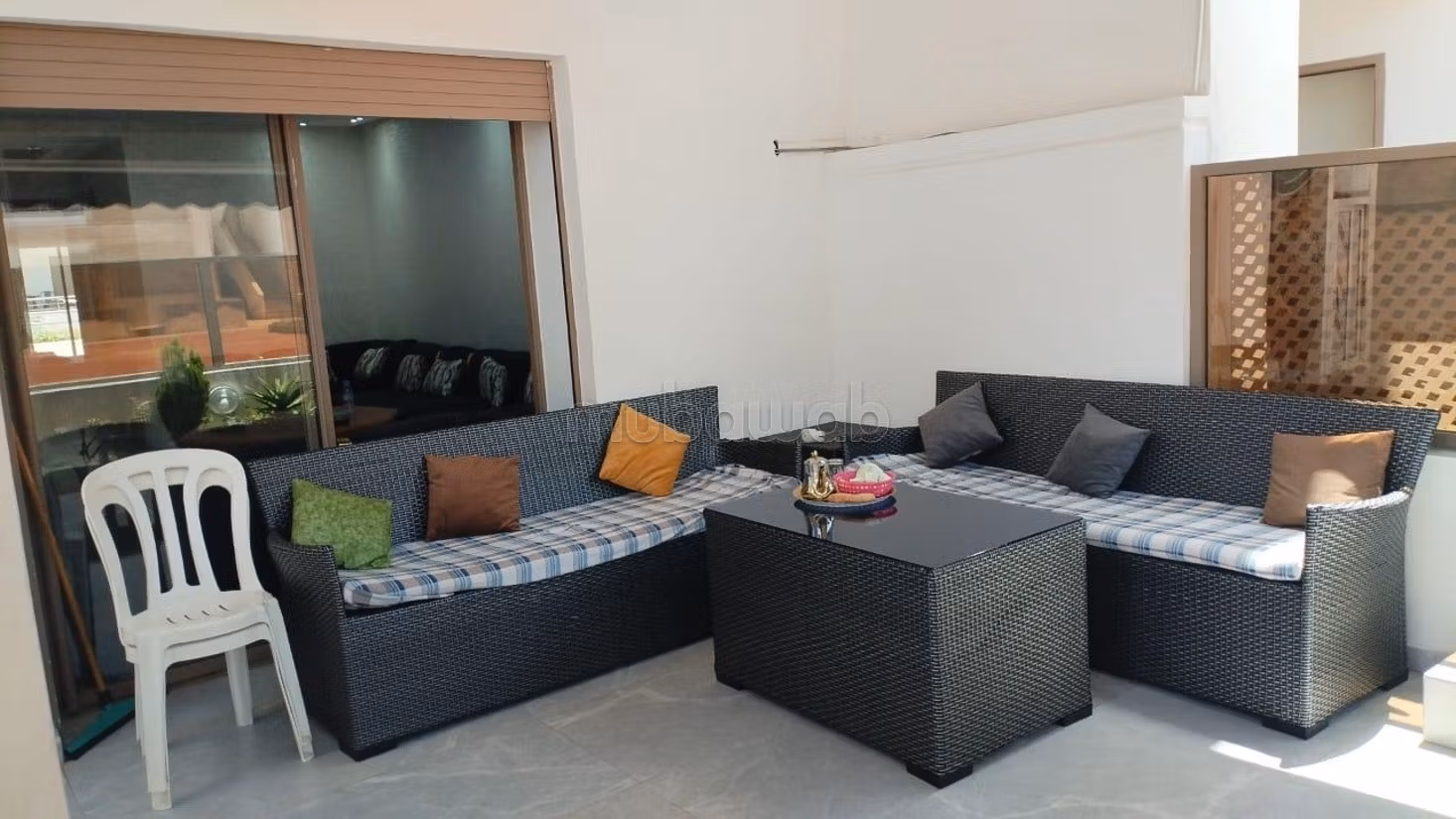 Luxury apartment in Al Mansouria, Mohammedia overlooking the pool