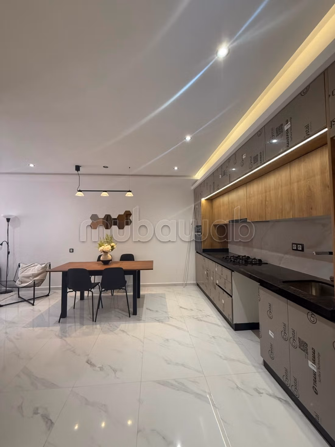 Appartement te koop in Martil. 1 deel. Concierge-services en airconditioning.