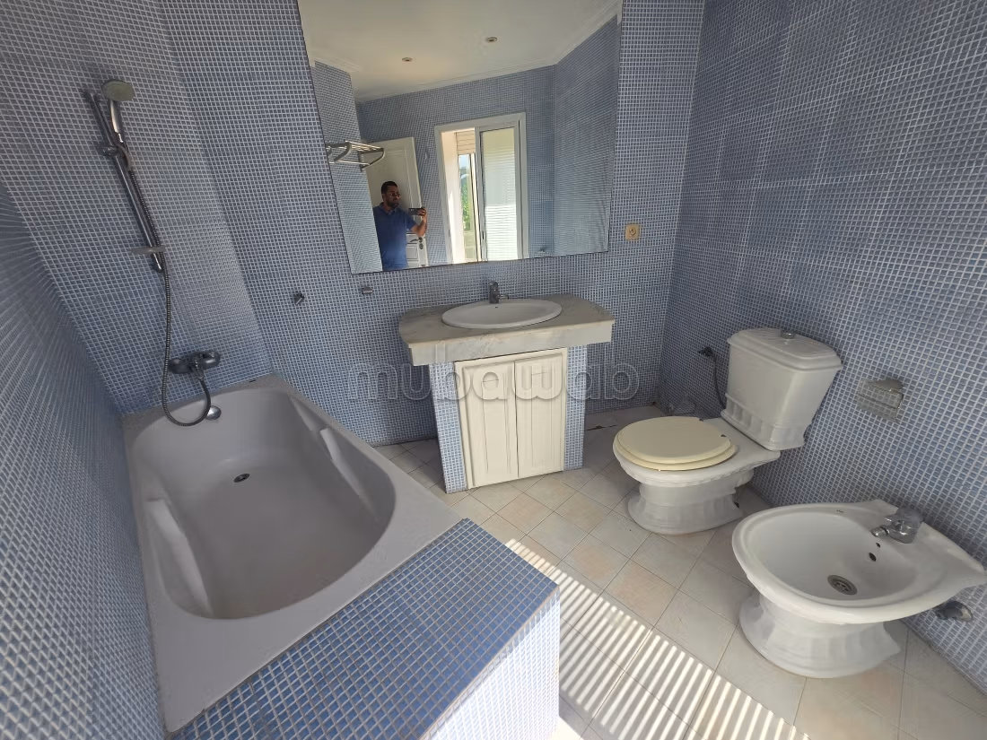 Luxury house for rent in Ain Diab. 3 comfortable bedrooms. All comforts with swimming pool and fireplace