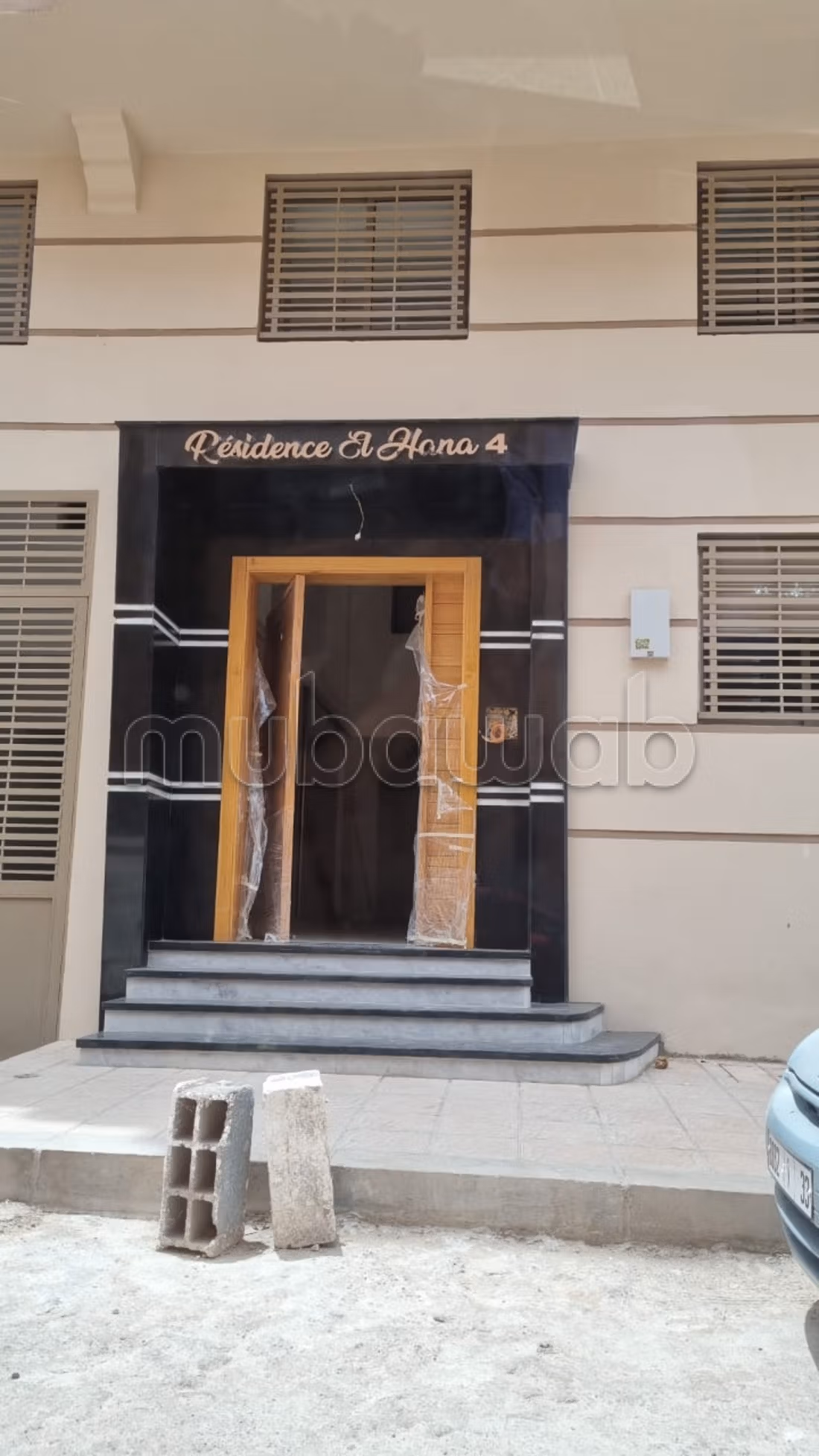Superbe appartement entièreme meublé à vendre –