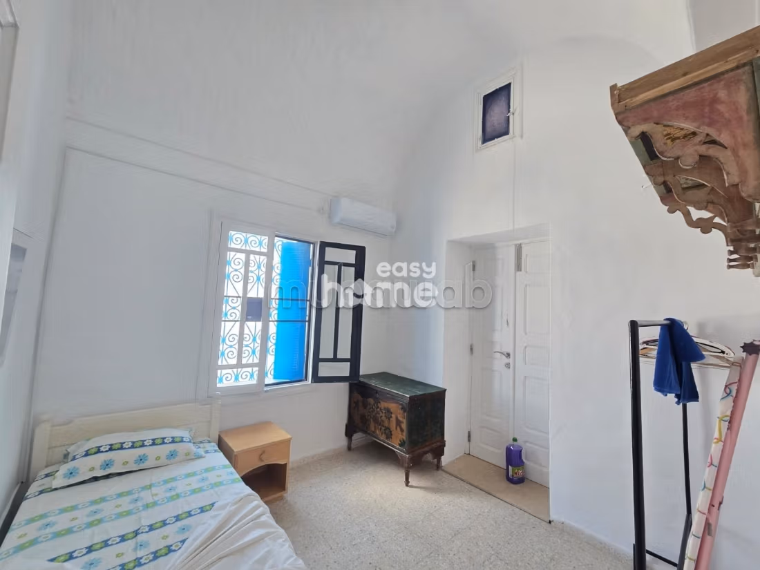 Villa s4 de 350m² avec piscine à Hammamet Nord
