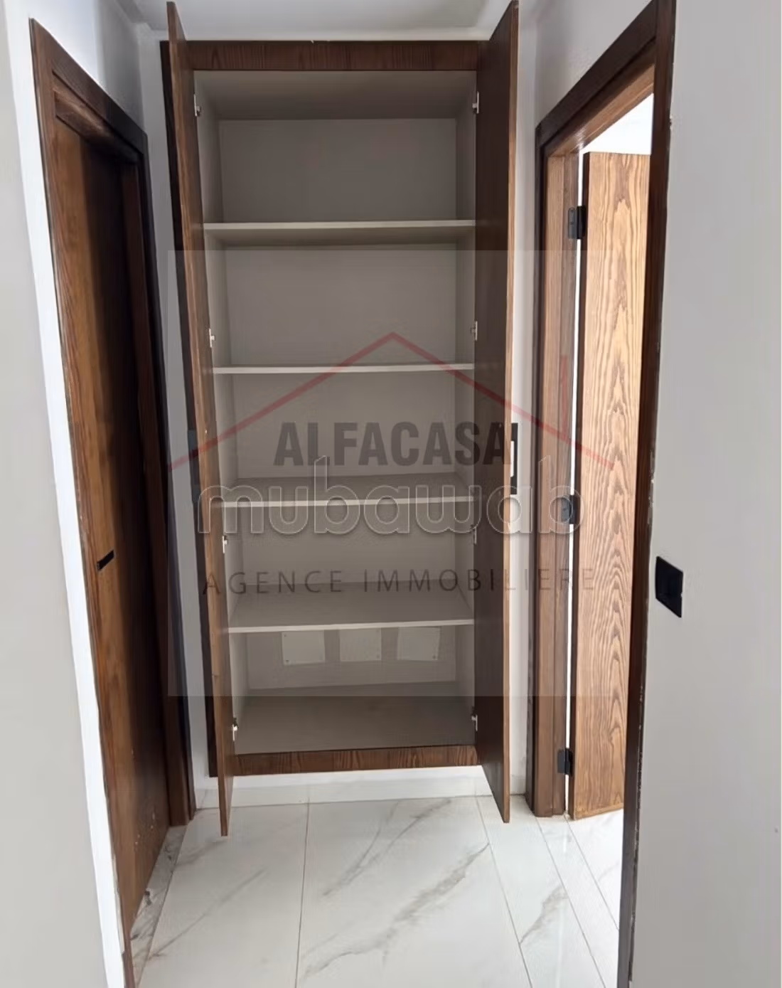A vendre un appartement s1 a cite wahat laouina