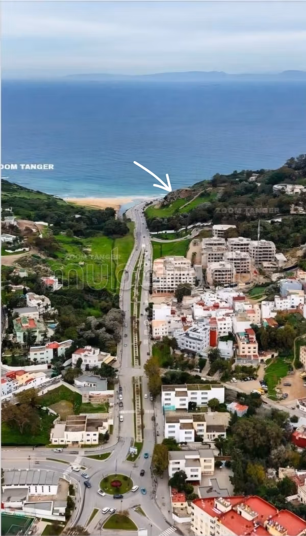 Terrain de rêve en bord de mer
