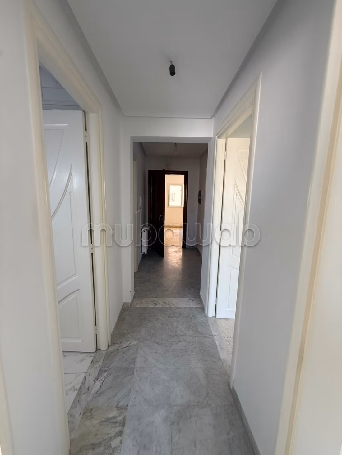 À vendre un appartement S2 à Jardin de Laaouina