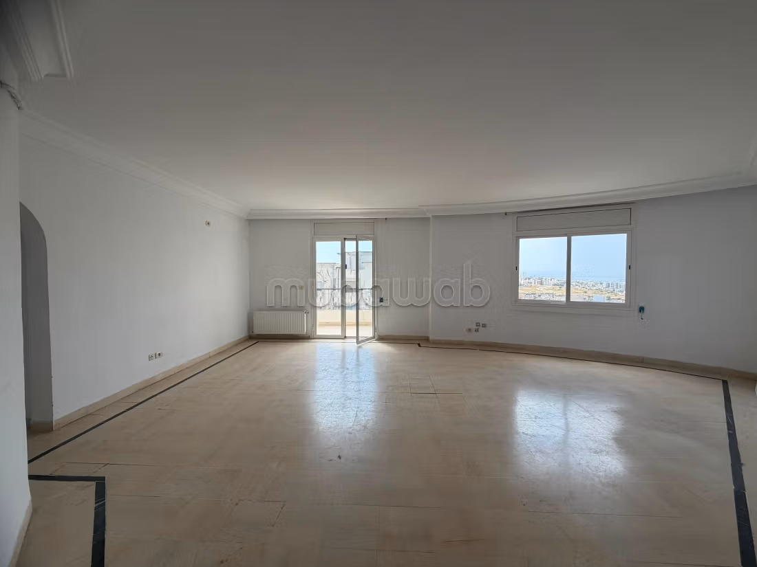 A vendre un appartement S4 à Jardin d'el Menzah 1