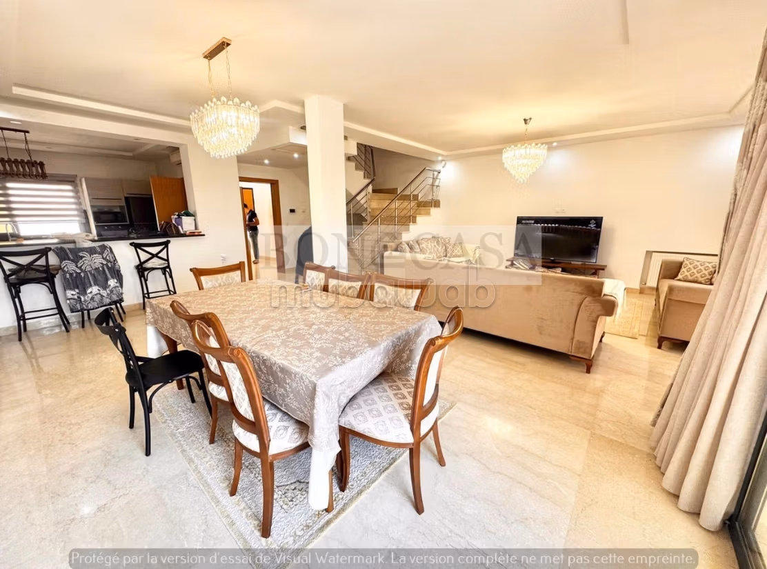 Villa S4 vuota/mobiliata giardino in affitto a Gammarth