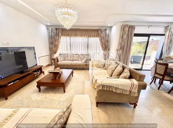 Villa S4 vuota/mobiliata giardino in affitto a Gammarth