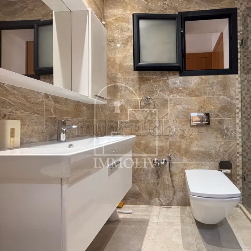 In affitto una villa vuota a Gammarth zona turistica