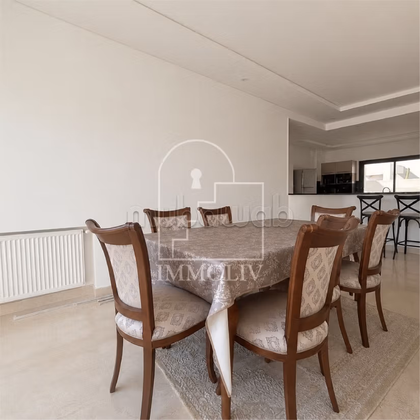 In affitto una villa vuota a Gammarth zona turistica