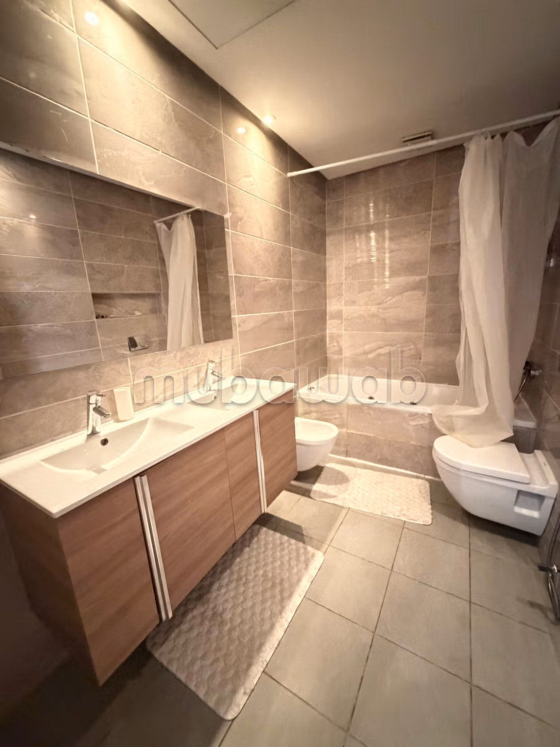 Très bel appartement à louer 4 chambres — 2