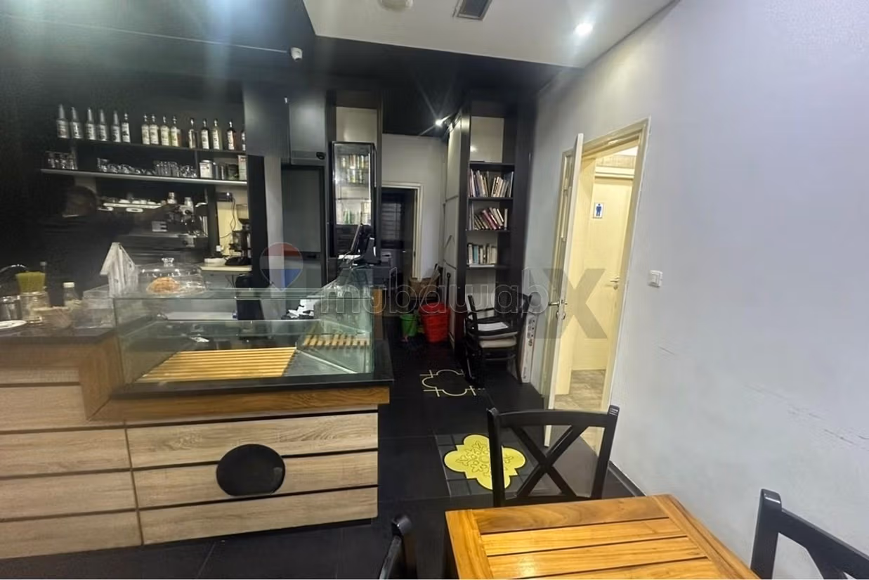 À vendre Fond de commerce café équipé au Lac 2
