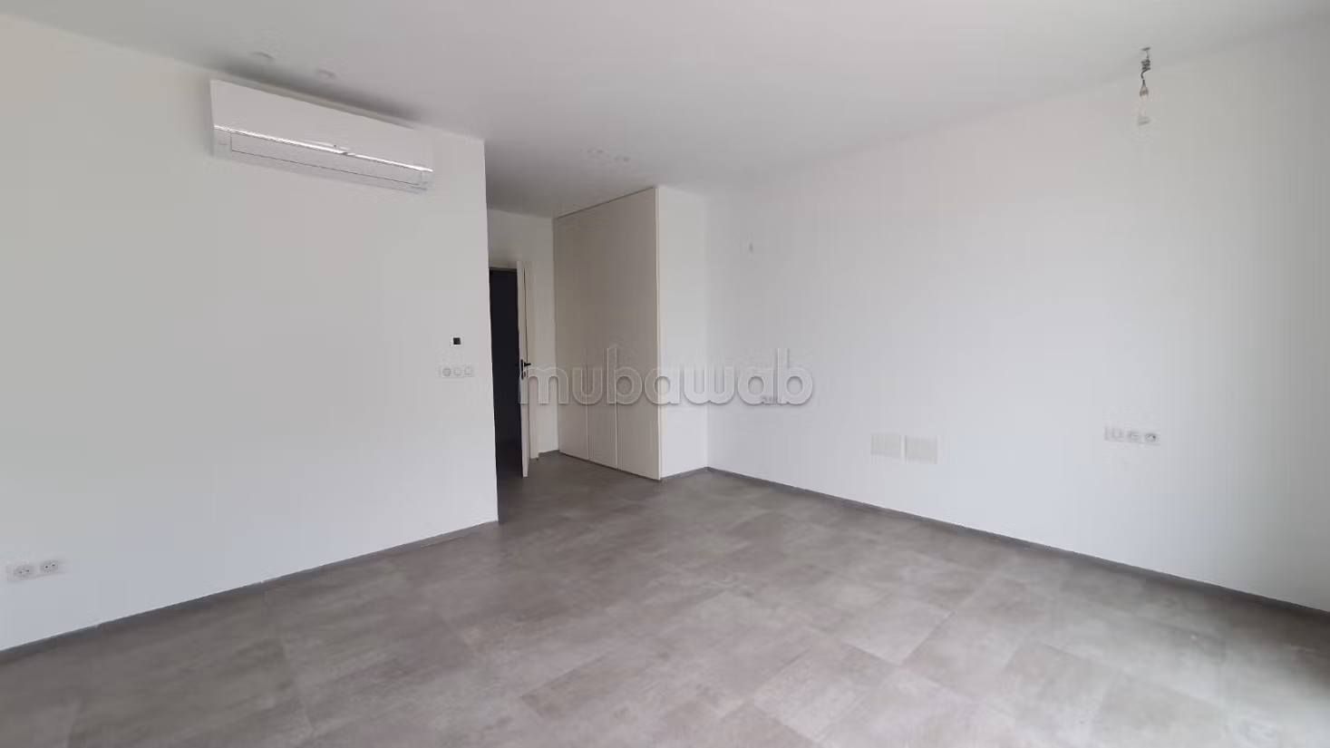 In Vendita - Triplex di lusso a La Soukra