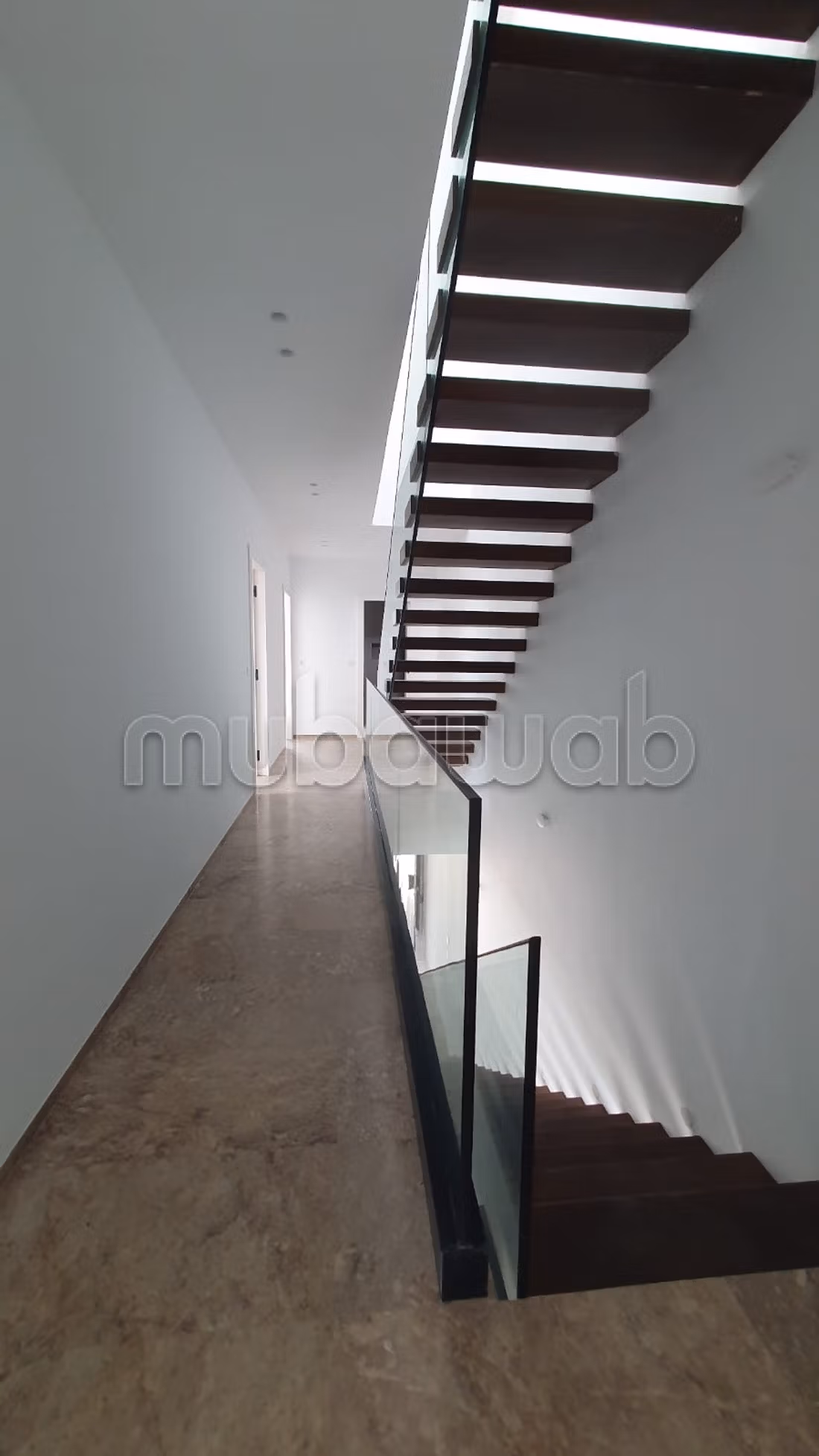 In Vendita - Triplex di lusso a La Soukra