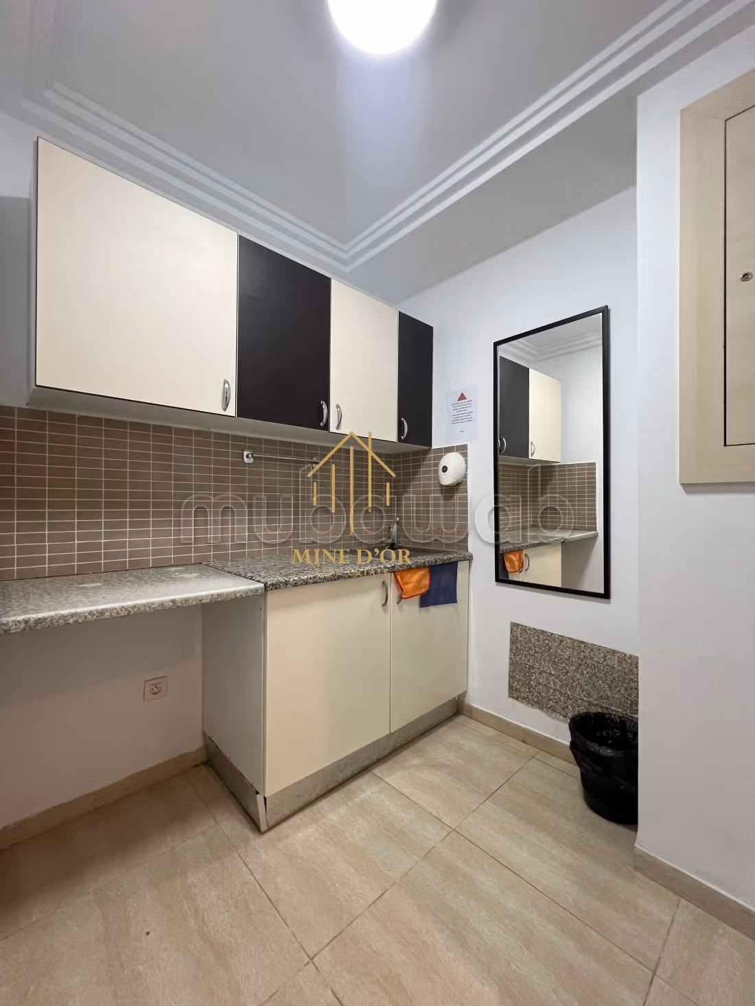 Location Bureau Meublé 250m au Centre Urbain Nord