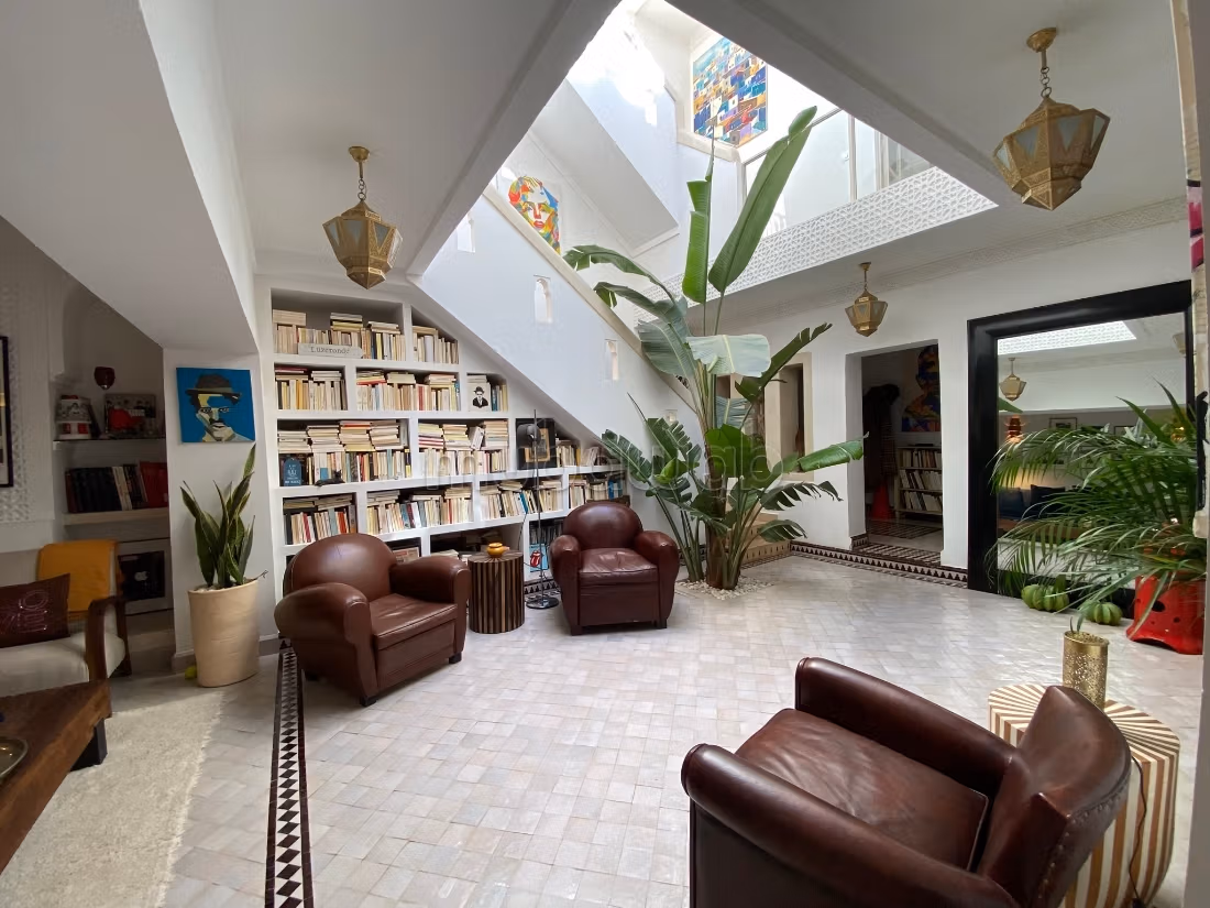 Vente riad titré avec bassin au quartier kasbah
