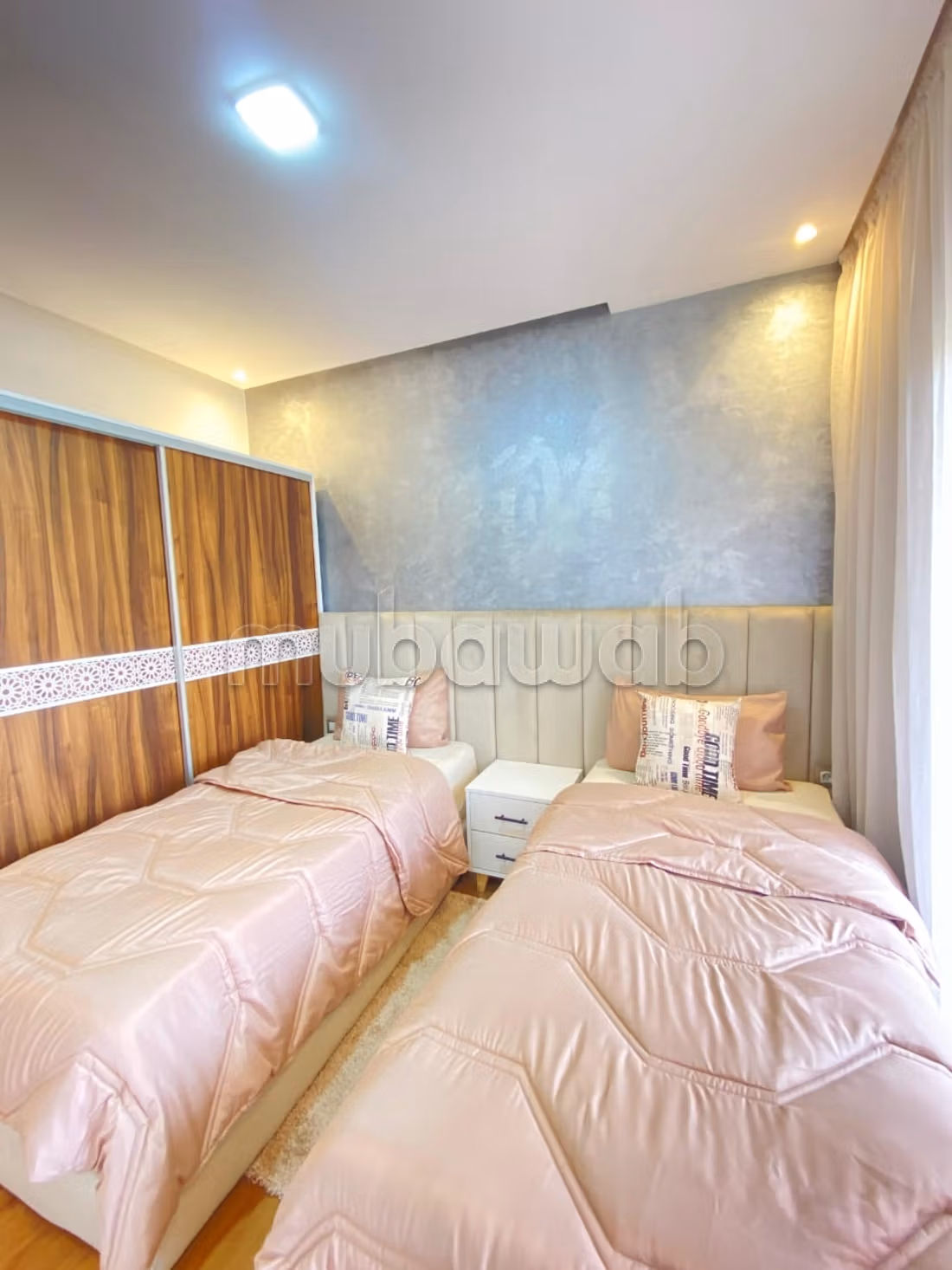 Appartement à louer à Route Casablanca.
Bien meublé — 6