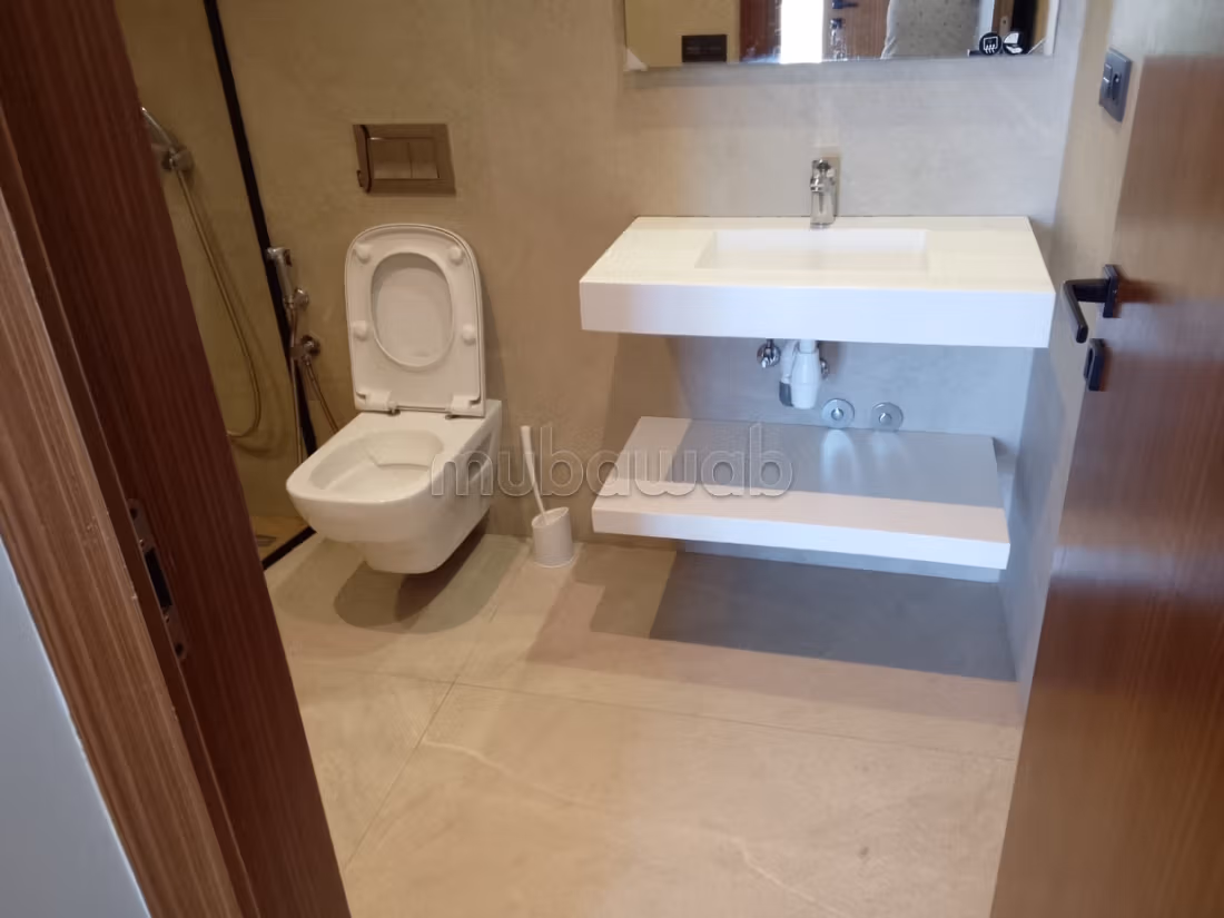 Villa for rent empty in Ain Diab 55000dh