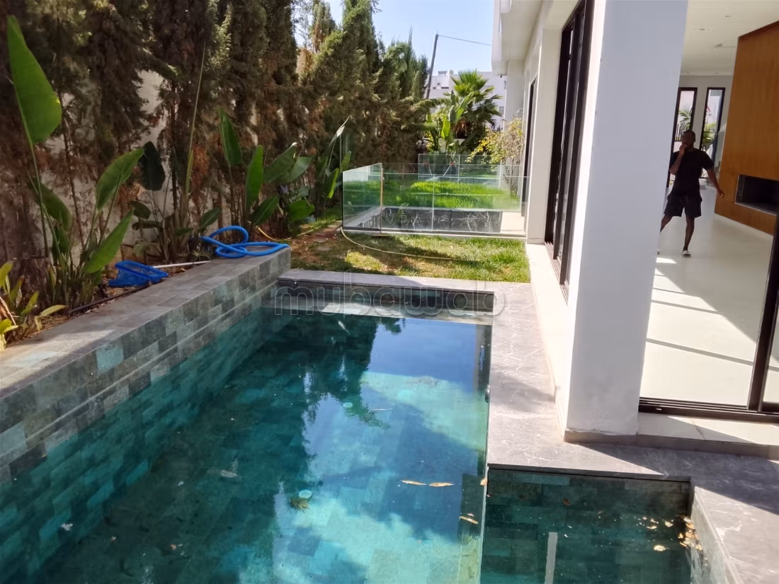 Villa for rent empty in Ain Diab 55000dh