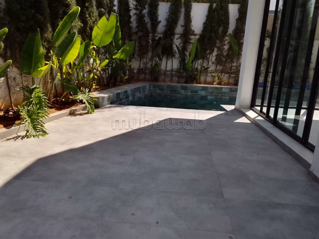 Villa for rent empty in Ain Diab 55000dh