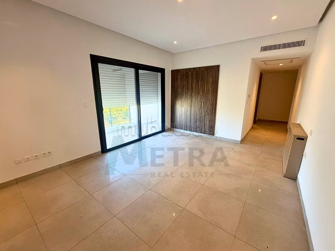 For rent – High-end apartment in Notre Dame