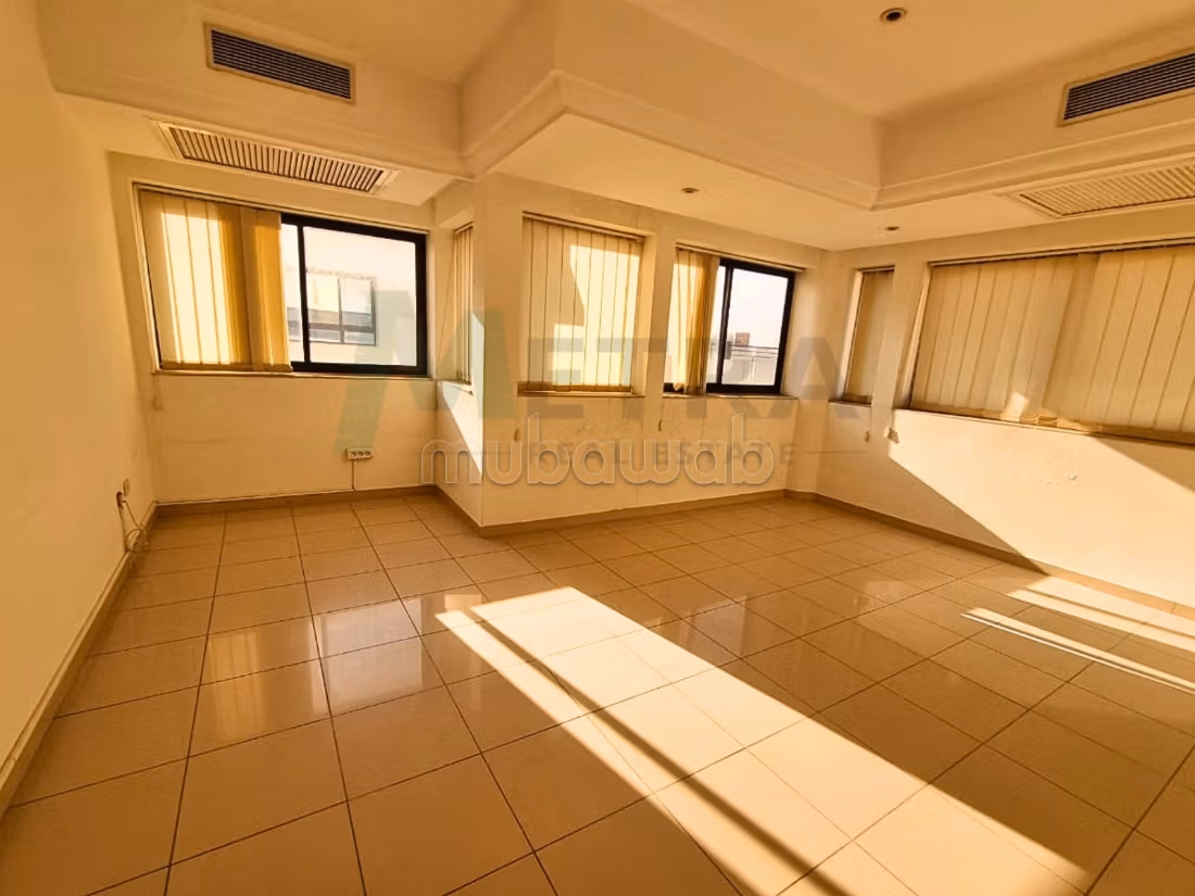 For Rent - Office Floor in Berges du Lac 1