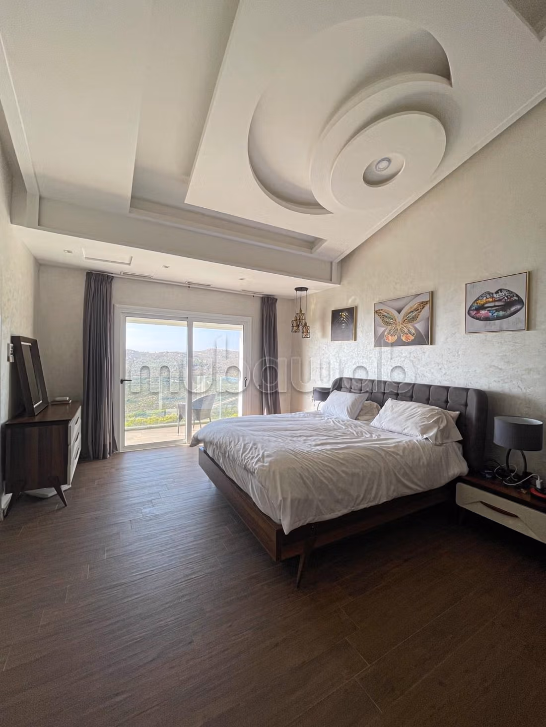Villa 1500m Luxe Gemeubileerd in Achakar