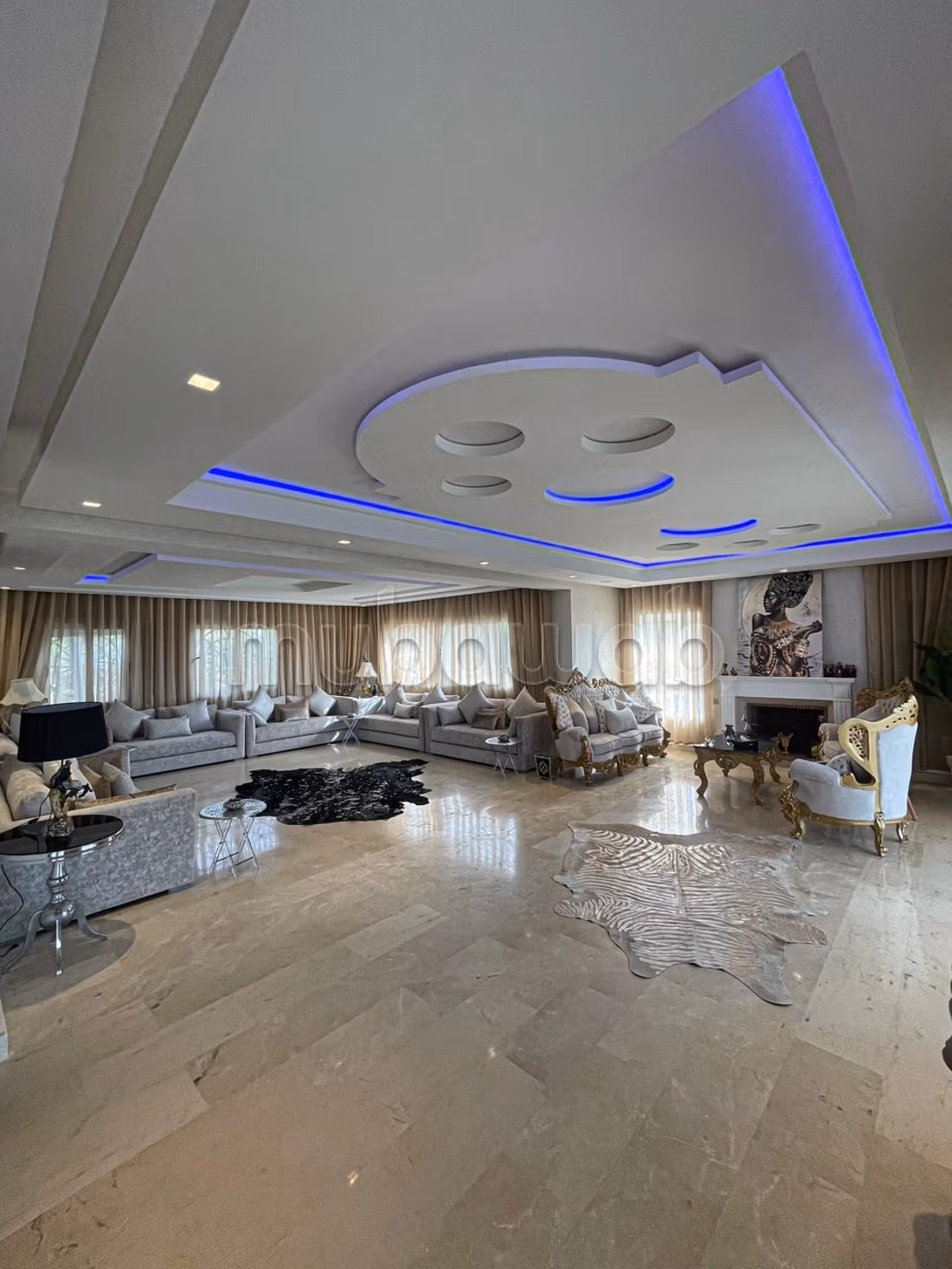 Villa 1500m Luxe Gemeubileerd in Achakar