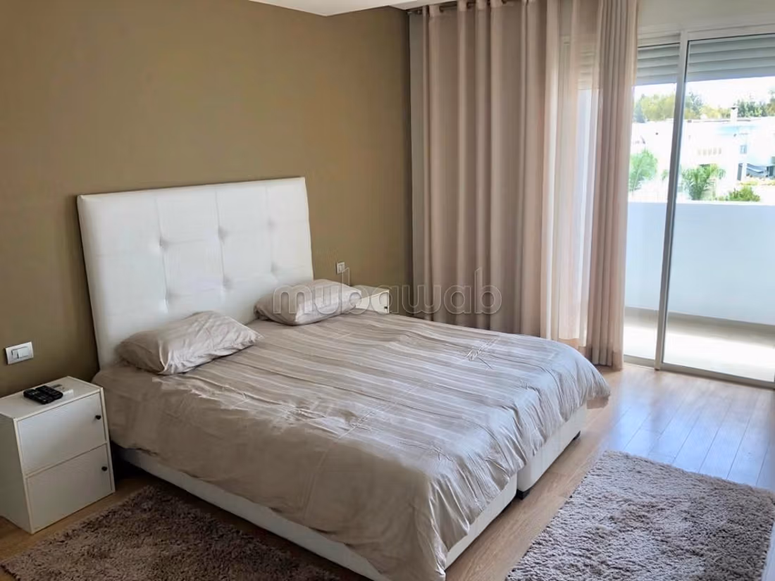 Très bel appartement en location à Riyad. 3 chambres. Meublé — 5