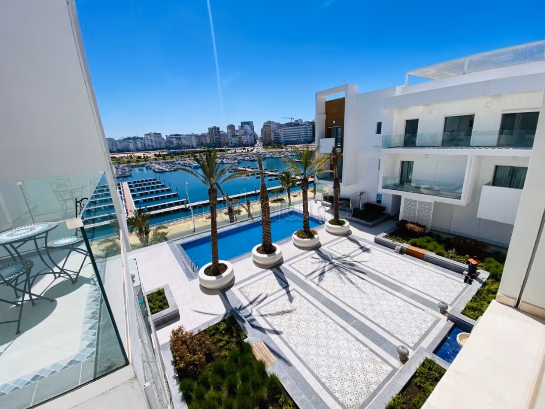 Appartement 200 m² à De La Plage — 16