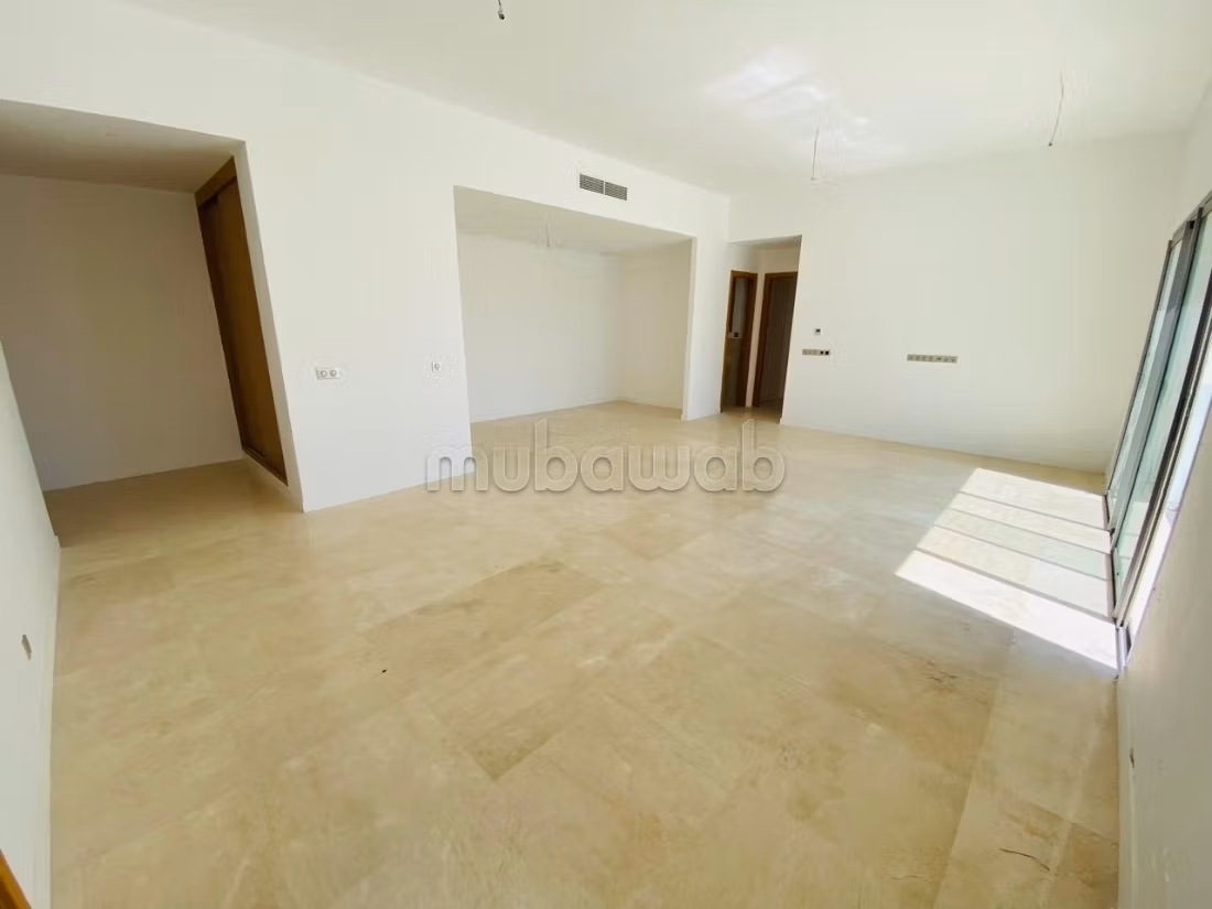 A LOUER: Appartement vide à La Marina avec vue imprenable sur mer — 5