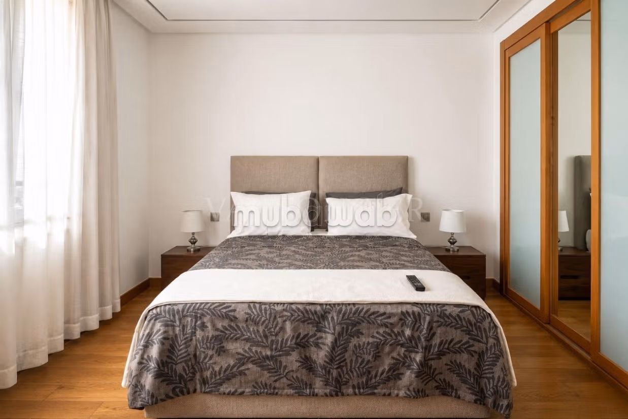 Location studio luxueux 75m2 à Anfa Place,
Ain Diab — 3