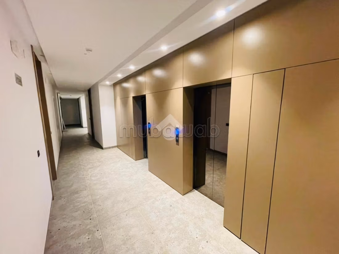 Hall 1 for sale