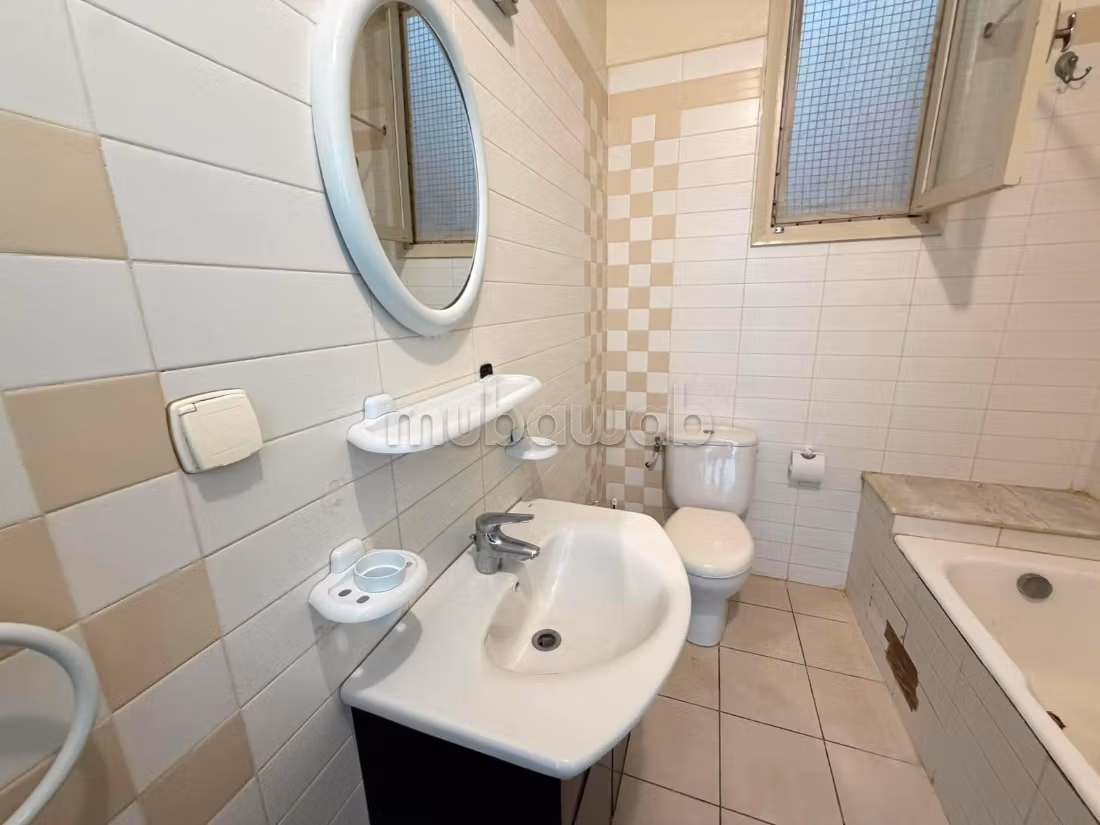 A vendre un s3 aux jardins de l'Aouina