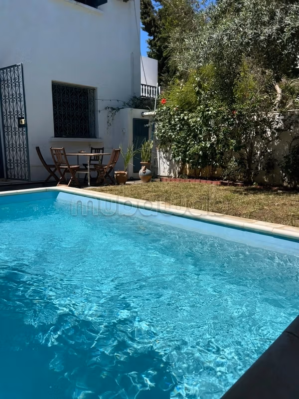 Duplex avec piscine à Gammarth