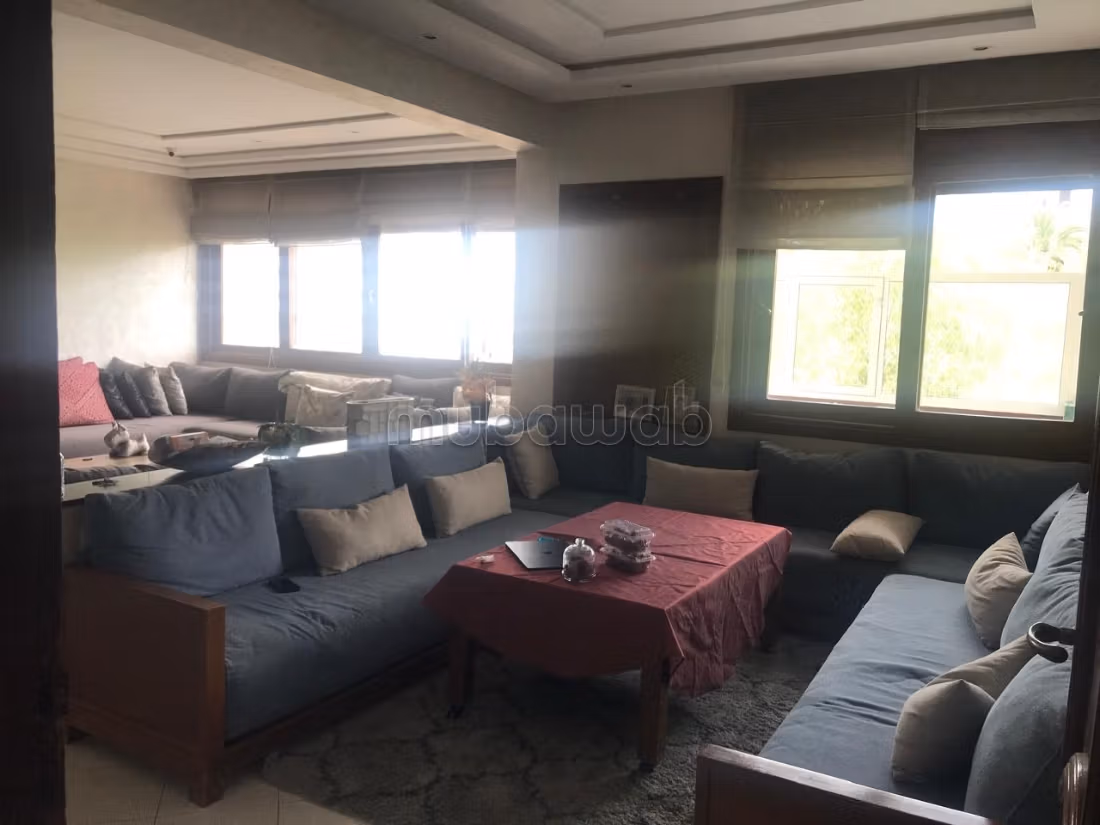 Bel appartement a vendre en plein centre racine