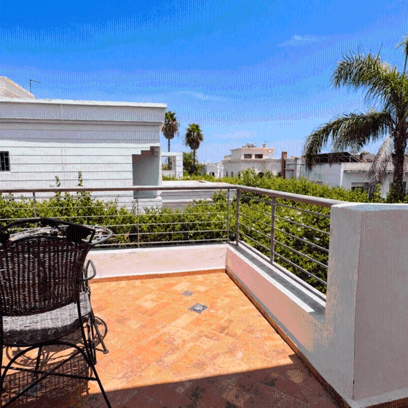 Villa à Vendre de 638.0 m² à Casablanca, Californie