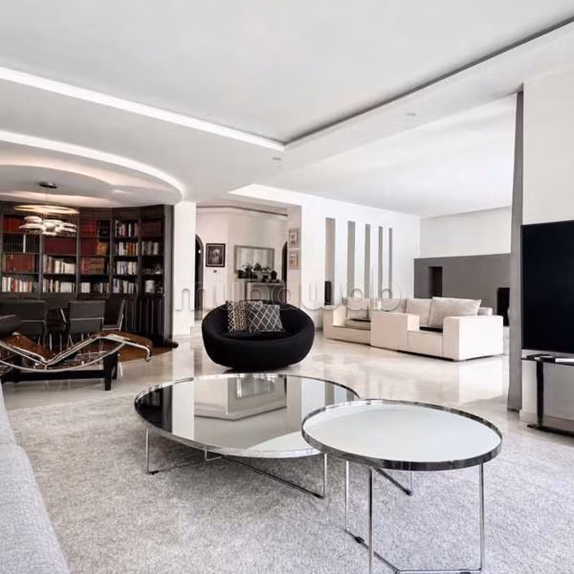 Villa en Venta de 638.0 m² en Casablanca, California