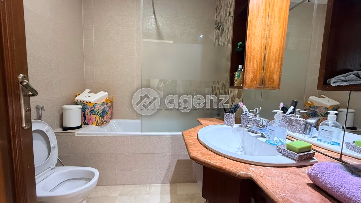 Apartamento en venta de 129 m², 2 habitaciones Racine Casablanca
